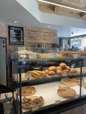   at Land & Monkeys in Aix-en-provence