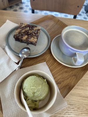 Matcha ice cream and brownie   at Land & Monkeys in Aix-en-provence