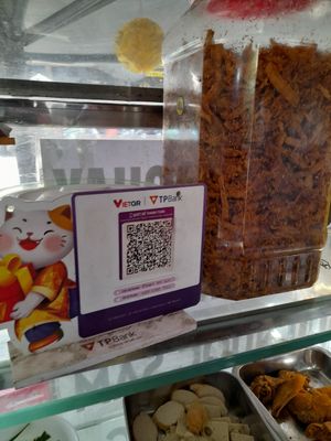 Payment by cash or bank transfer at Quan Chay A Di Da Phat in Ho Chi Minh City