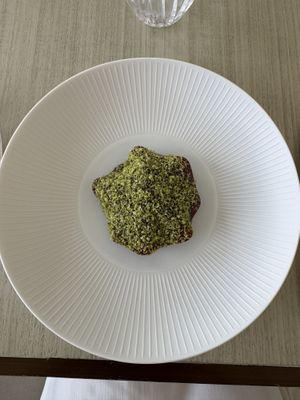 Beetroot tartar  at La Dame de Pic in Dubai