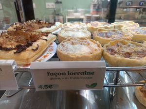 Quiche lorraine vegan, 4.50€ at Tartatata Café in Saint-etienne