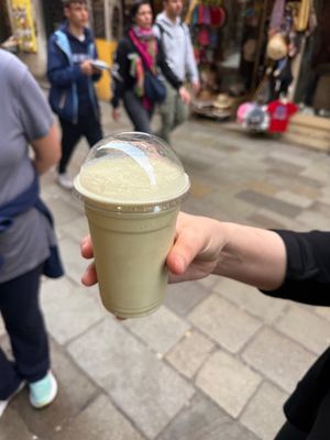 Pistachio shake at Gelato Fantasy Rialto in Venice