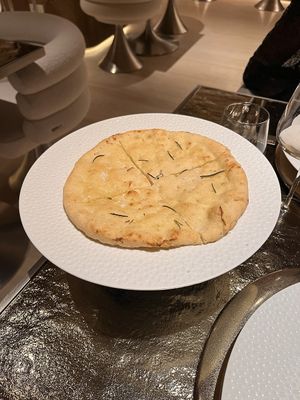 Focaccia (gluten-free) at Linfa da Visionnaire - Piazza Cavour in Milan