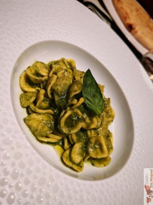 PESTO
basil from vertical farming, handmade orecchiette and extra virgin olive oil infused with basil at Linfa da Visionnaire - Piazza Cavour in Milan