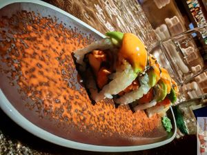 AVO NO SALMON
avocado, salmon, black and white sesame, slightly spicy mayonnaise, Linfa’s teriyaki sauce at Linfa da Visionnaire - Piazza Cavour in Milan