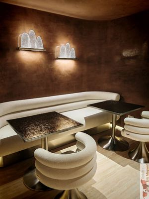 seats at Linfa da Visionnaire - Piazza Cavour in Milan