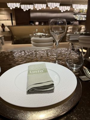 Nice table setting  at Linfa da Visionnaire - Piazza Cavour in Milan