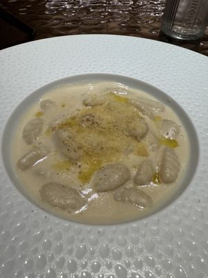 Amazing gnocchi  at Linfa da Visionnaire - Piazza Cavour in Milan