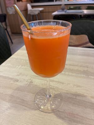 Fresh-squeezed signature juice at Heart Home in Taipei