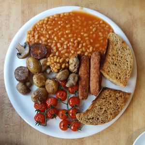 Vegan brunch at Art Cafe in Oxford