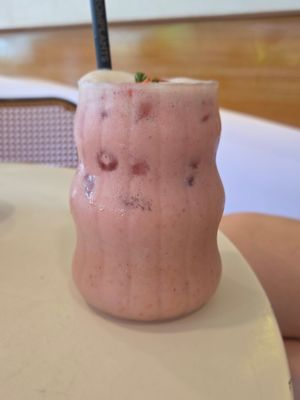 Strawberry and vegan yogurt drink at Zenith Cafe in Ao Nang