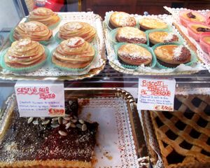 vegan sweets at Bonario Roma in Rome