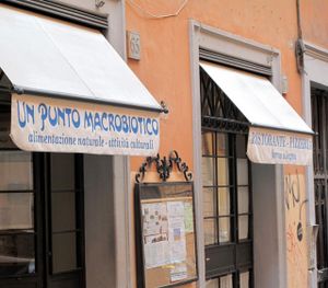 restaurant on Via dei Campani at Bonario Roma in Rome