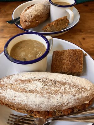 Sandwich, soup and cake💜🤘🏻  at Counter in Amsterdam