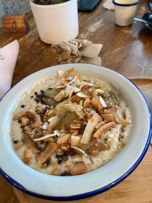 Porridge  at Foodstory Cafe in Aberdeen