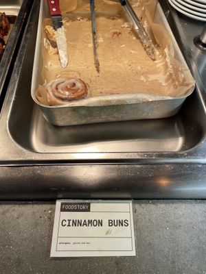 Cinnamon bun  at Foodstory Cafe in Aberdeen