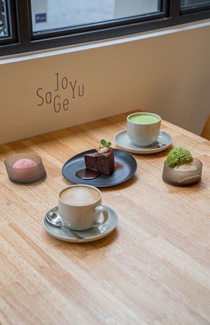 Sweets at JoGeSaYu in Hiroshima