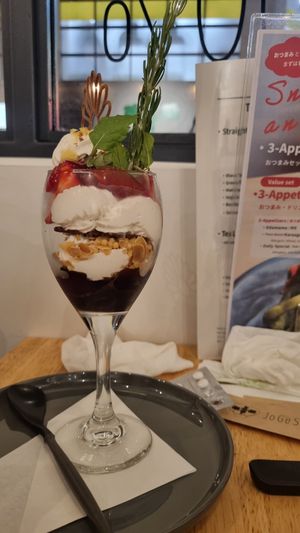 Chocolate Cake Parfait at JoGeSaYu in Hiroshima