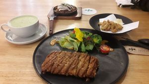  at JoGeSaYu in Hiroshima