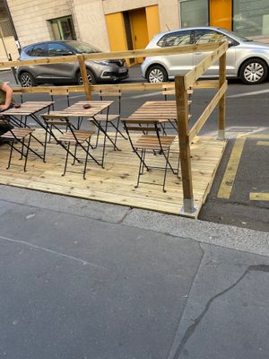  at Keen Jé Café Cantine in Paris