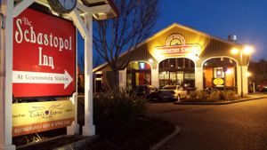 Outside enjoying the night air at Lydia's Express in Sebastopol