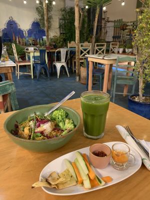 Evening meal  at House of Wonders in Cascais