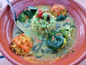 Vegan lentil bowl at House of Wonders in Cascais