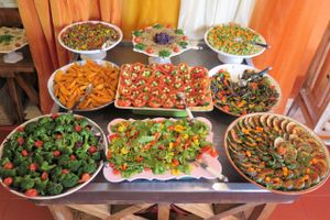 Middle-Terranean Mezze
A fusion of flavours and fresh produce from the land at House of Wonders in Cascais