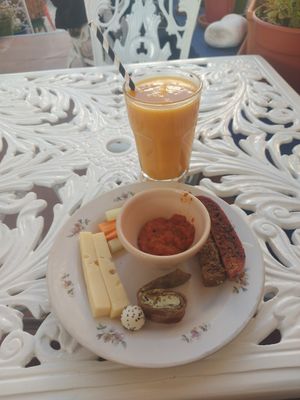  at House of Wonders in Cascais