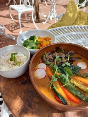  at House of Wonders in Cascais