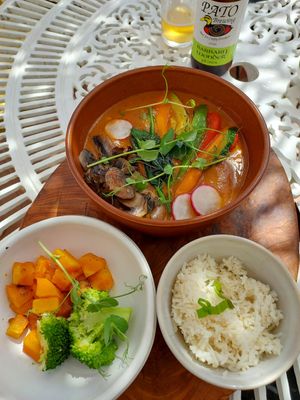  at House of Wonders in Cascais