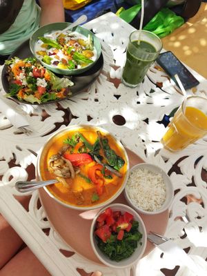 Thai Soup and yoghurt soup at House of Wonders in Cascais