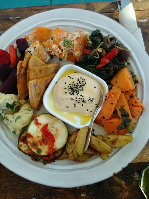 mezze at House of Wonders in Cascais