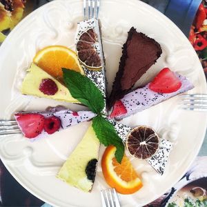 Want some delicious desserts? at House of Wonders in Cascais