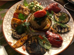 prato de acompanhamentos at House of Wonders in Cascais