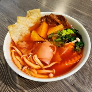 Yentafo (pink noodle) at YOD in Haymarket