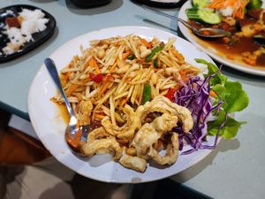 Som tum salad at YOD in Haymarket