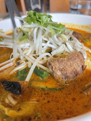 Good flavour huge portion but too many noodles   at YOD in Haymarket