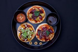 Pit-zas at Fusión V in Mexico City