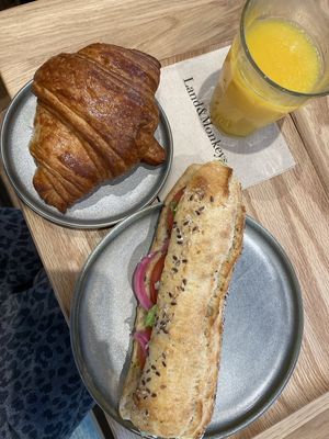  at Land & Monkeys - Grands Boulevards in Paris