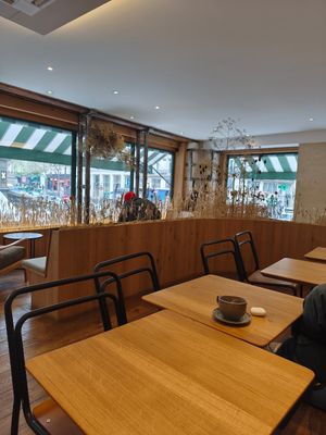  at Land & Monkeys - Grands Boulevards in Paris