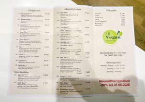 Speisekarte/Menu  at Hi Vegan in Vienna