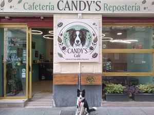 at Candy's Cafe in Granada