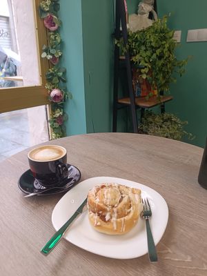  at Candy's Cafe in Granada