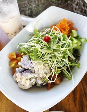  at Vegetate  in Kapaa