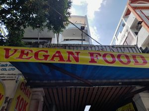 Main sign outside at Quán Chay 10k in Ho Chi Minh City