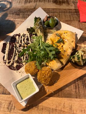 Antipasti-platter  at Vegan Pizza Bar  in Utrecht