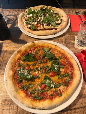 PizzaGT (above) and oh no pesto! Pizza (below)  at Vegan Pizza Bar  in Utrecht