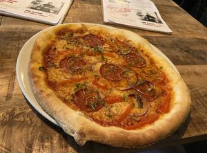 Sala mommy: great and quite spicy at Vegan Pizza Bar  in Utrecht