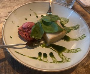 John lemon got basil’d: very nice. The cake was sweet and sticky  at Vegan Pizza Bar  in Utrecht